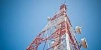 Sebuah Menara Telekomunikasi di Marpoyan Damai Disegel Satpol PP